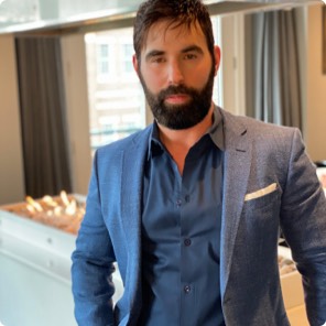 Dr Justin LehMiller