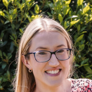 Dr Siobhan Weare